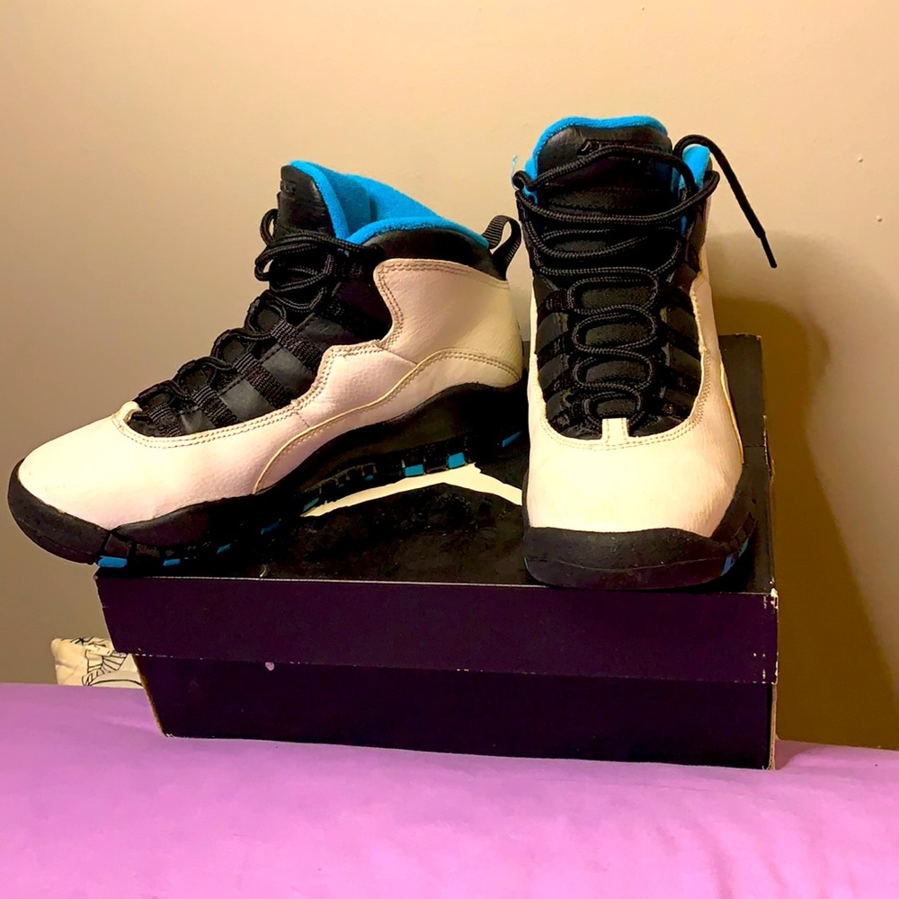 Size 4 Air Jordan 10 retro (GS)